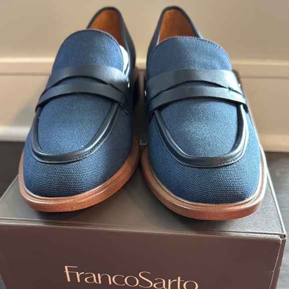 NIB Franco Sarto Edith Blue Penny Loafers Flats 9.5 or 9 see notes - Picture 3 of 7